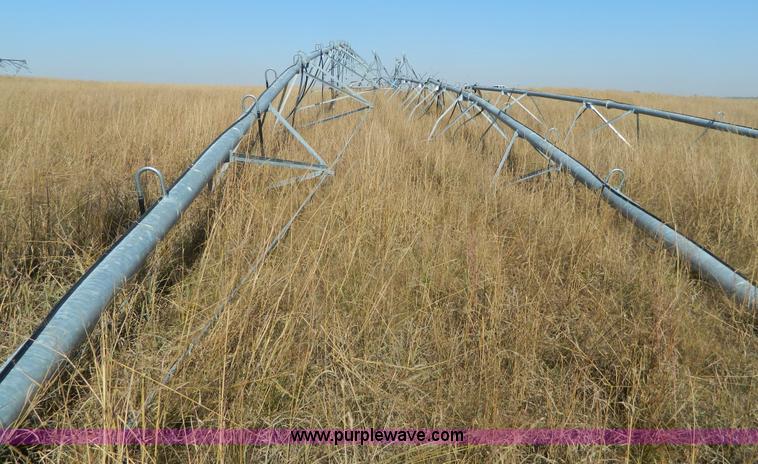 image for item K8214 2015 Valley irrigation tower system