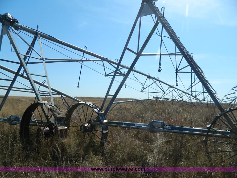 image for item K8214 2015 Valley irrigation tower system