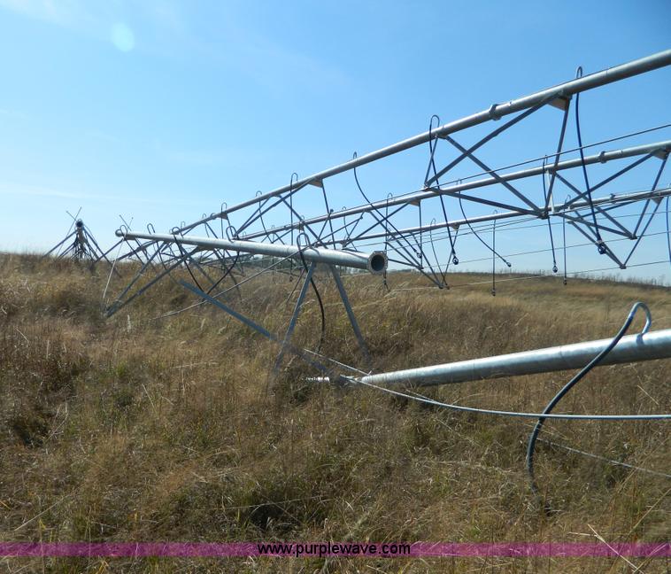 image for item K8214 2015 Valley irrigation tower system