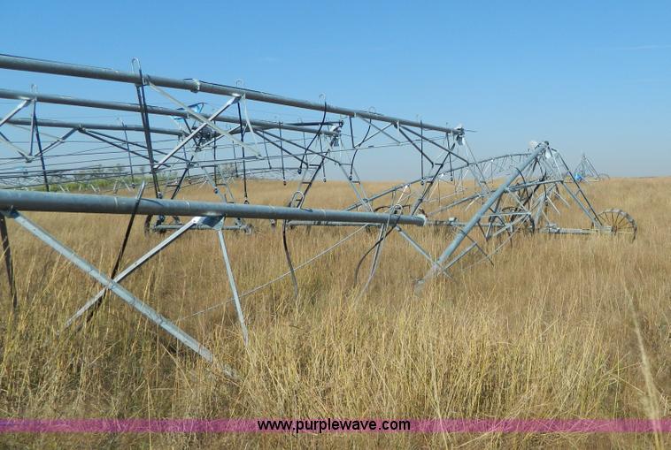 image for item K8214 2015 Valley irrigation tower system