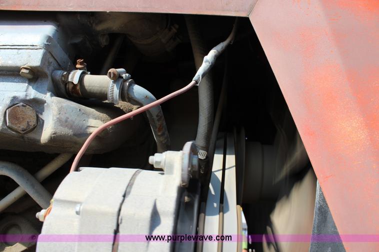 image for item L2289 1984 Massey-Ferguson 3545 tractor