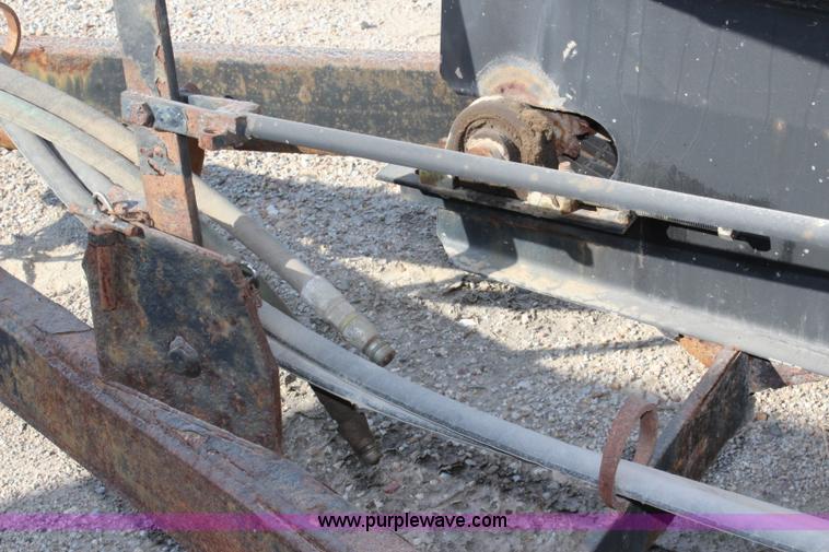 image for item L2470 Stainless steel fertilizer spreader