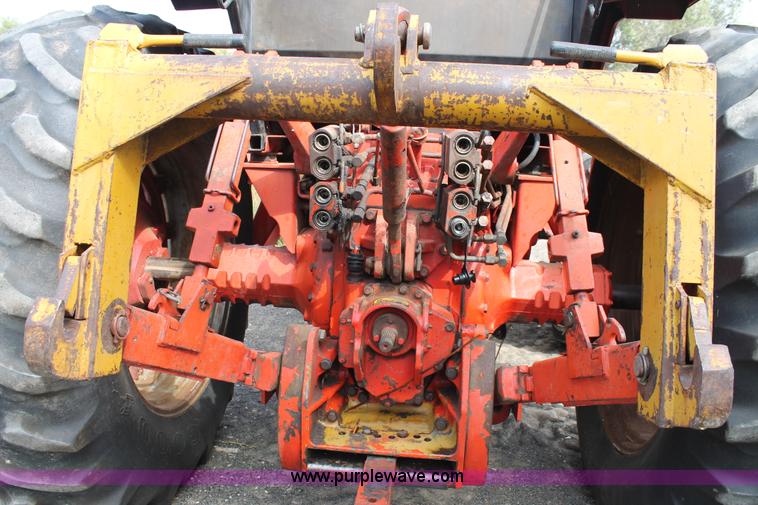 image for item L4422 1979 International 3588 MFWD tractor