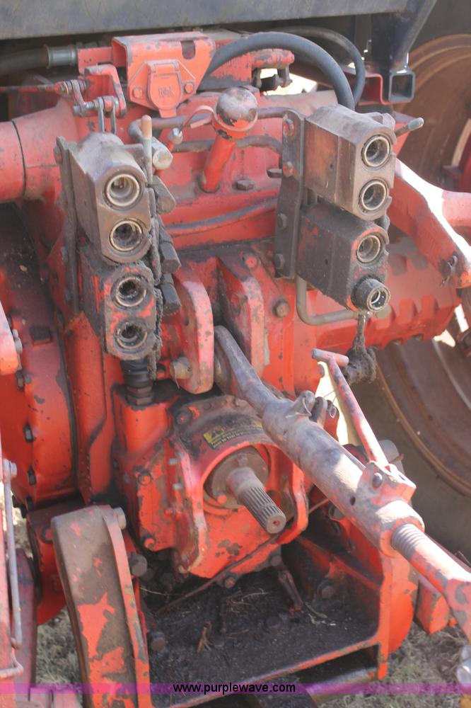 image for item L4422 1979 International 3588 MFWD tractor