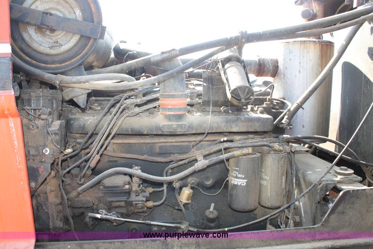 image for item L4422 1979 International 3588 MFWD tractor