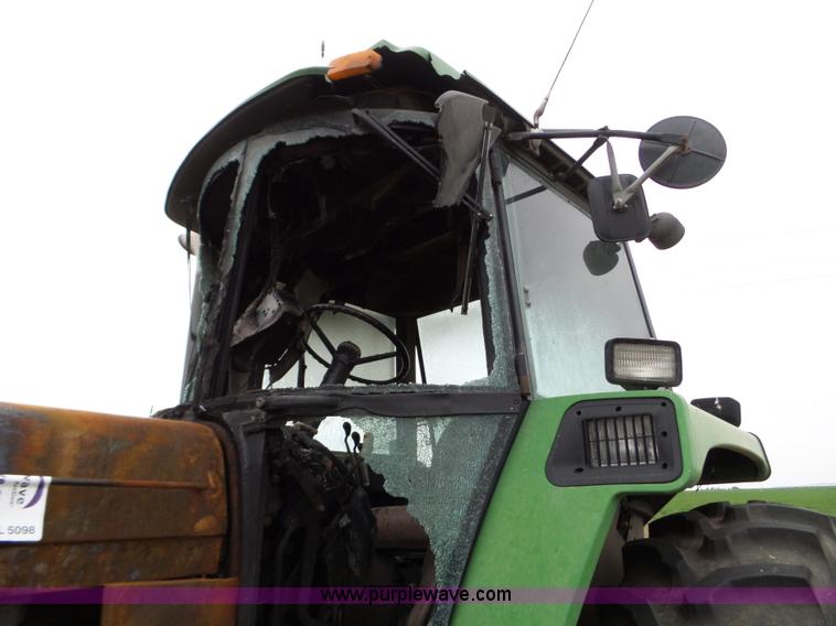 image for item L5098 1994 John Deere 4760 tractor