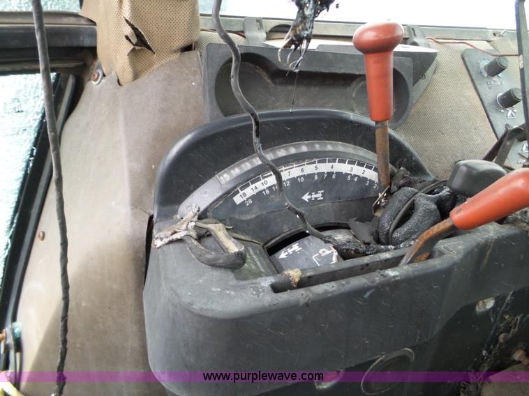 image for item L5098 1994 John Deere 4760 tractor