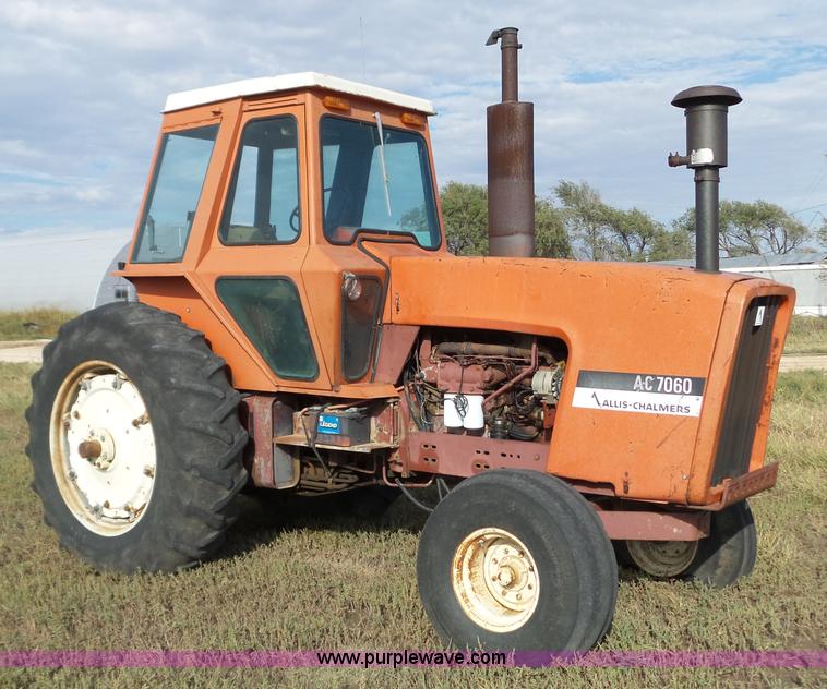 image for item L5110 1976 Allis Chalmers 7060 tractor