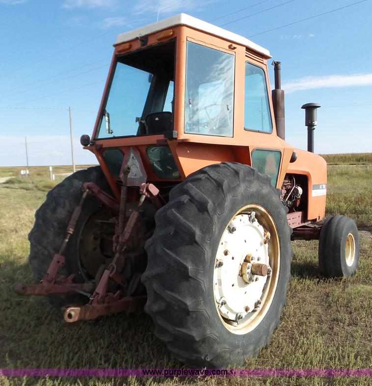 image for item L5110 1976 Allis Chalmers 7060 tractor