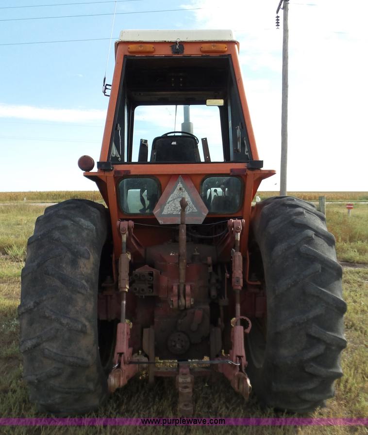 image for item L5110 1976 Allis Chalmers 7060 tractor