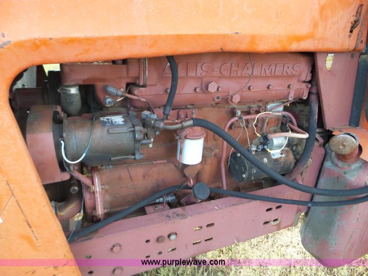 image for item L5110 1976 Allis Chalmers 7060 tractor