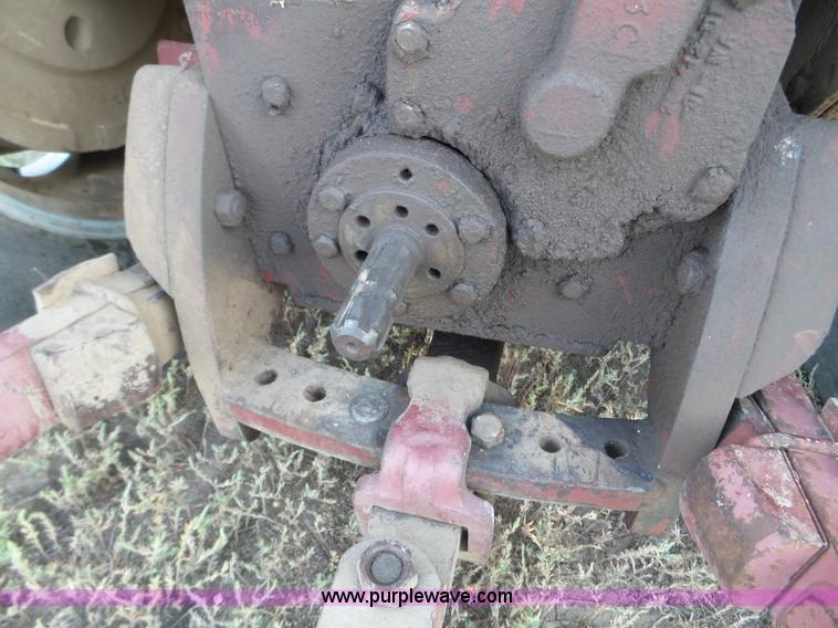 image for item L5110 1976 Allis Chalmers 7060 tractor