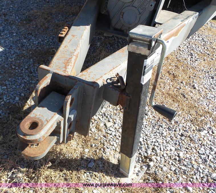 image for item L5117 2000 Loewen 603 vertical mixer