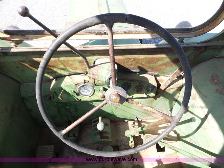 image for item L5118 1957 John Deere 820 tractor