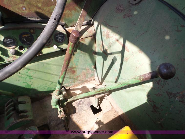 image for item L5118 1957 John Deere 820 tractor