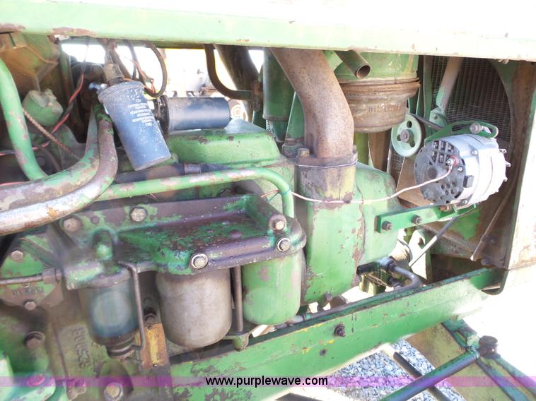 image for item L5118 1957 John Deere 820 tractor
