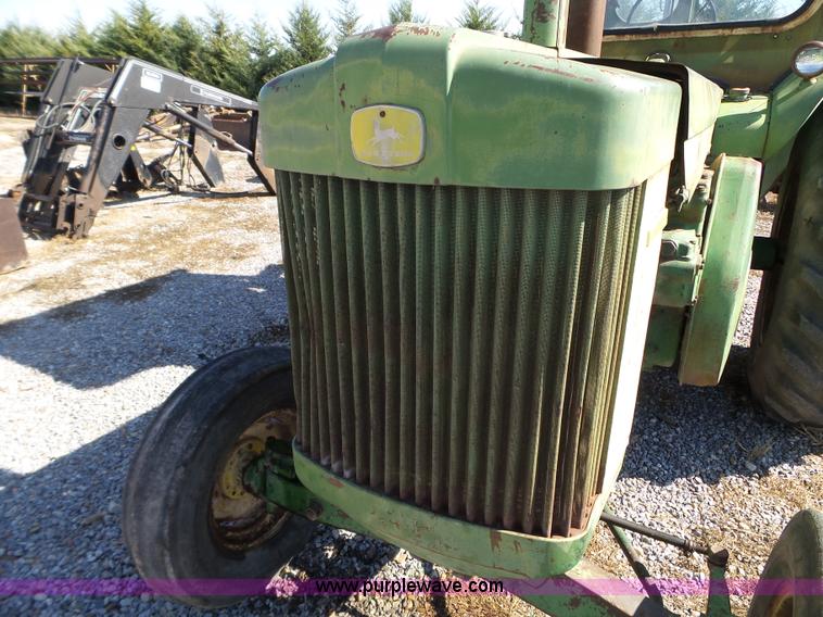 image for item L5118 1957 John Deere 820 tractor