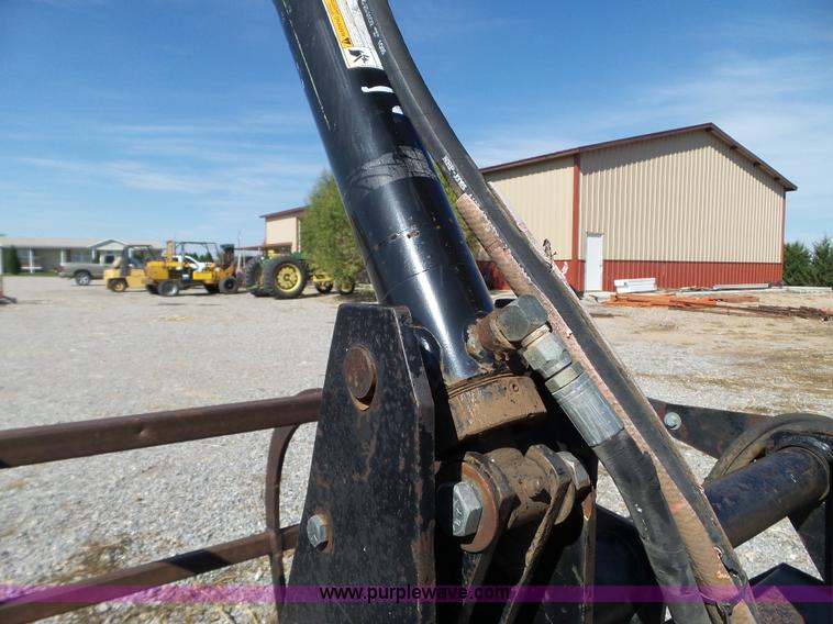 image for item L5119 Farm Hand XL1140 loader