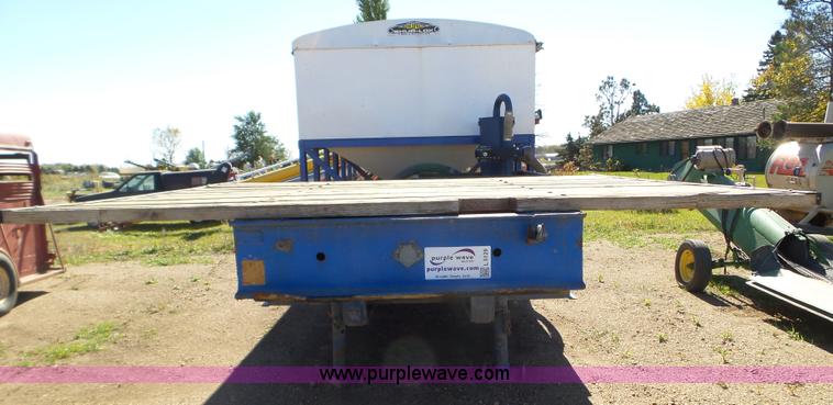 image for item L5129 Lacrosse dual hopper seed tender trailer