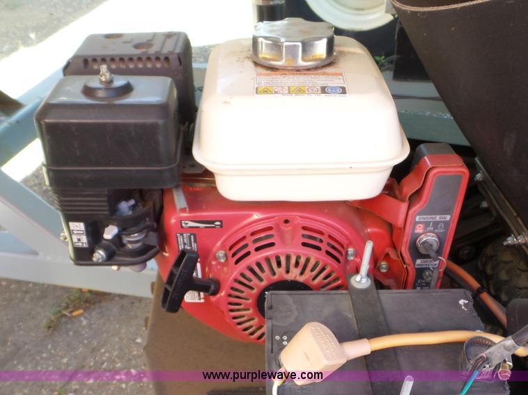 image for item L5131 Convey All BTS405 seed tender