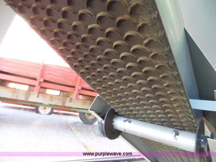 image for item L5131 Convey All BTS405 seed tender