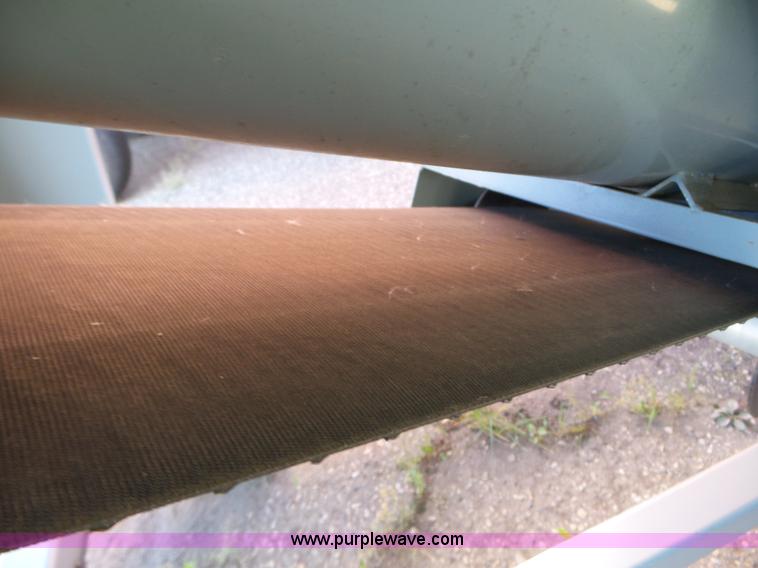 image for item L5131 Convey All BTS405 seed tender