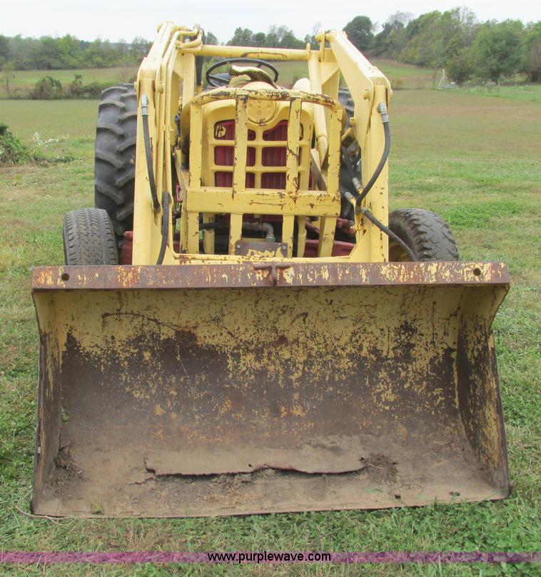 image for item L5303 Ford 4000 tractor