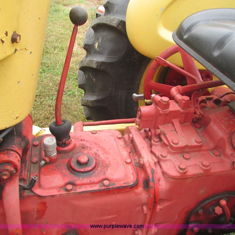 image for item L5303 Ford 4000 tractor