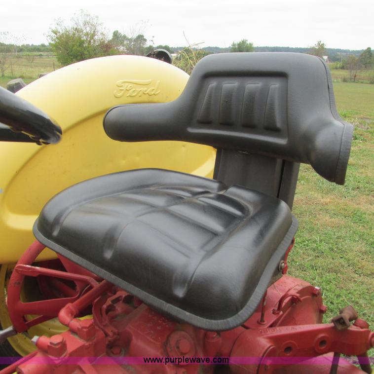 image for item L5303 Ford 4000 tractor