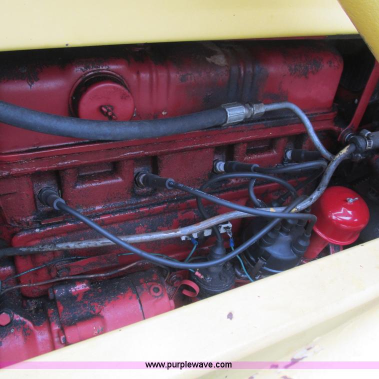 image for item L5303 Ford 4000 tractor