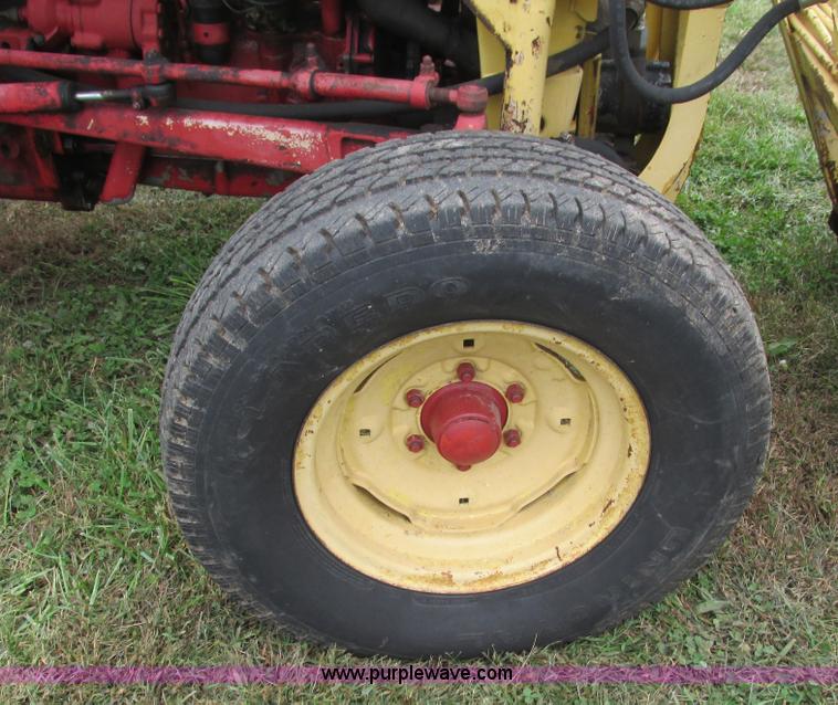 image for item L5303 Ford 4000 tractor