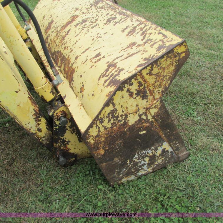 image for item L5303 Ford 4000 tractor