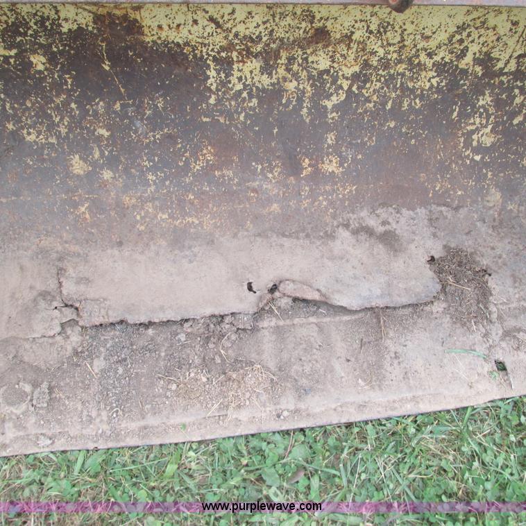 image for item L5303 Ford 4000 tractor