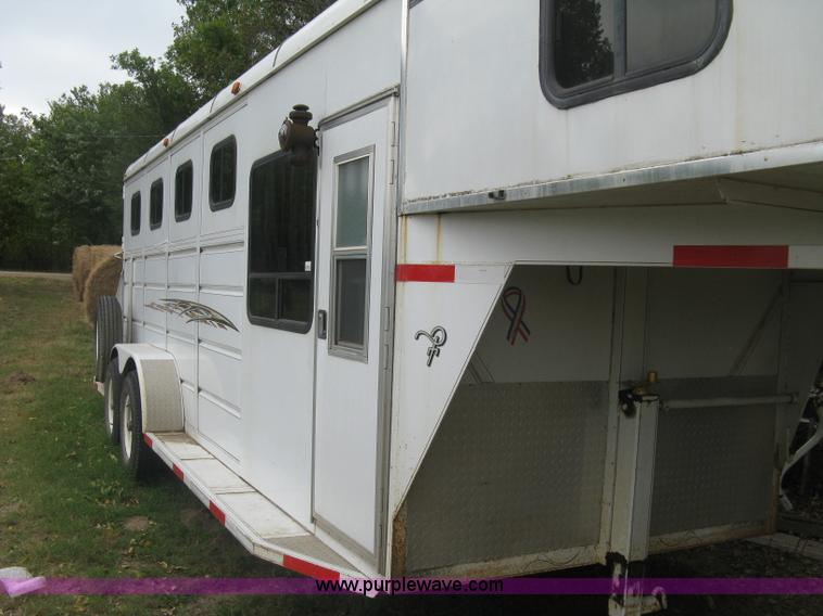 image for item L6344 2004 Ponderosa horse trailer