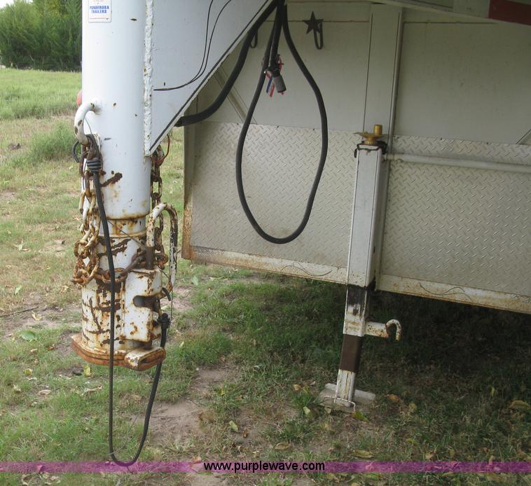 image for item L6344 2004 Ponderosa horse trailer