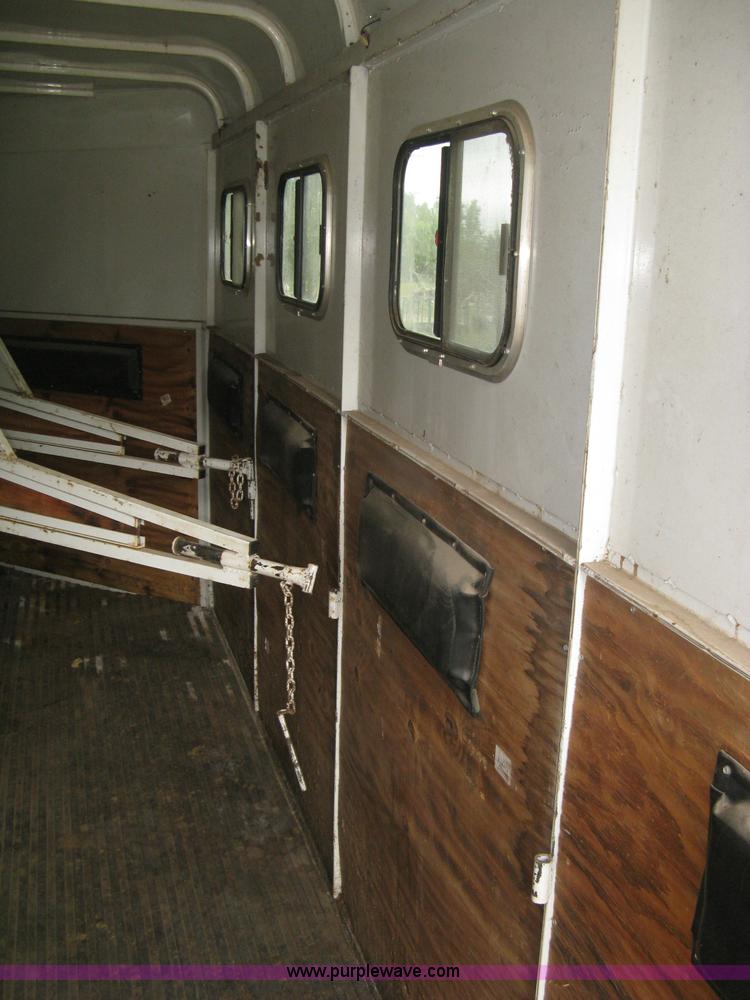 image for item L6344 2004 Ponderosa horse trailer