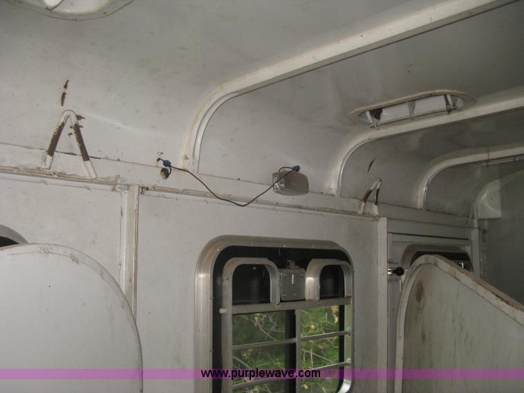 image for item L6344 2004 Ponderosa horse trailer