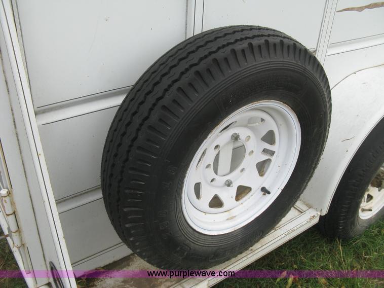 image for item L6344 2004 Ponderosa horse trailer