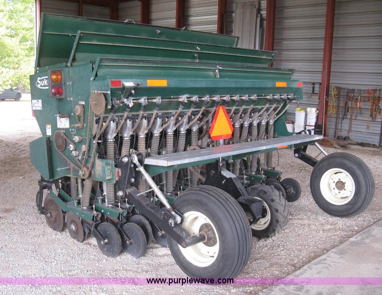 image for item L6413 Sukup 2300 no-till drill