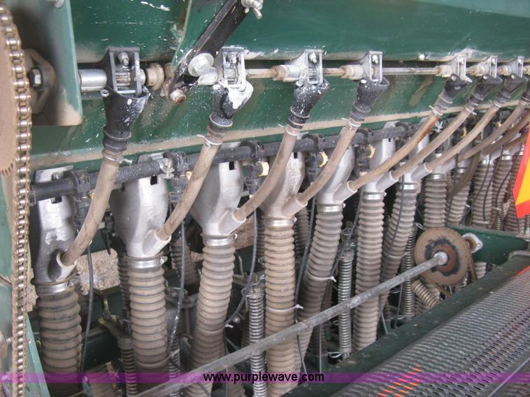 image for item L6413 Sukup 2300 no-till drill