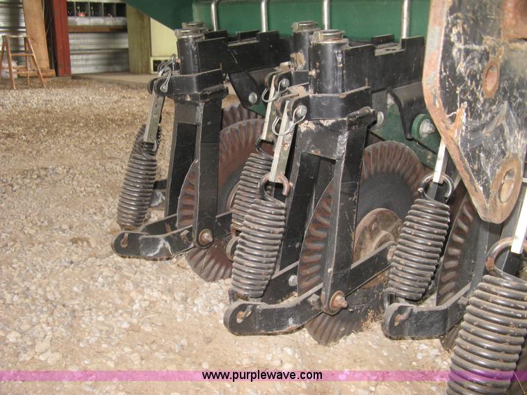 image for item L6413 Sukup 2300 no-till drill