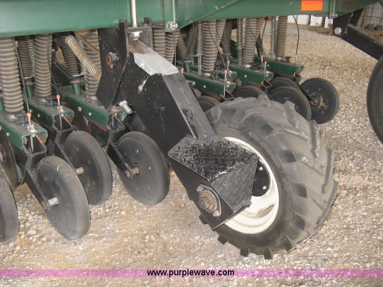 image for item L6413 Sukup 2300 no-till drill