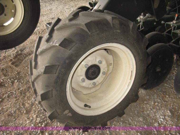 image for item L6413 Sukup 2300 no-till drill