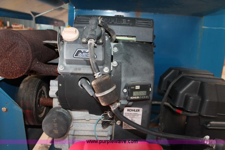 image for item AO9474 Kincaid straw blower