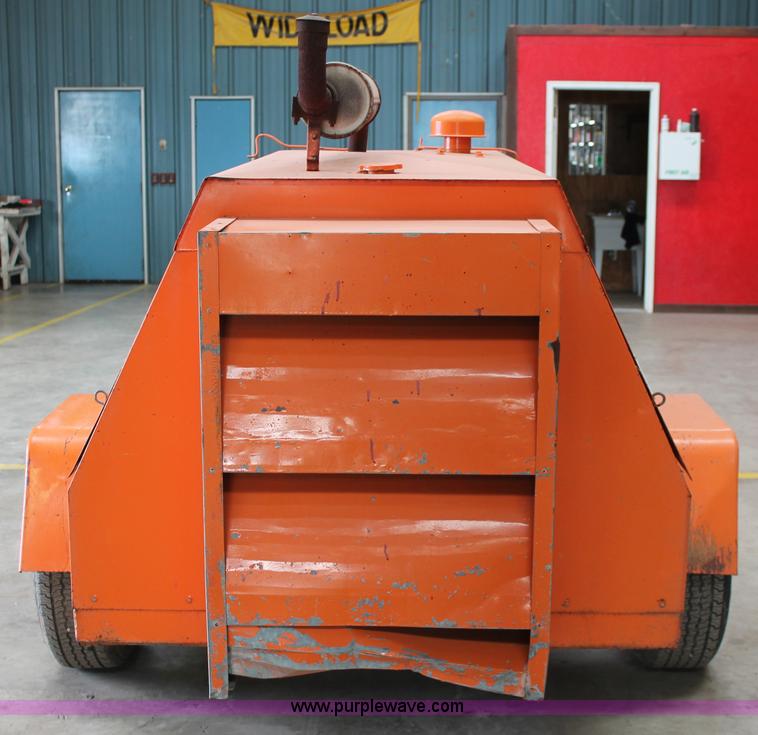 image for item AO9477 Davey 150 air compressor