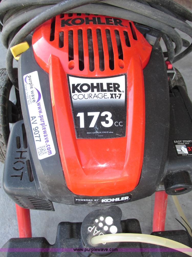 image for item AV9077 2010 Husky pressure washer