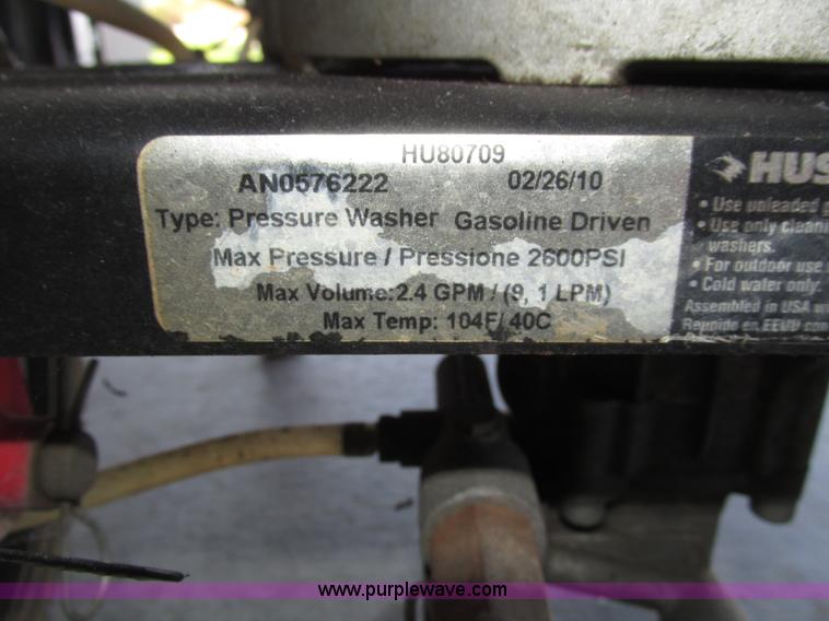 image for item AV9077 2010 Husky pressure washer