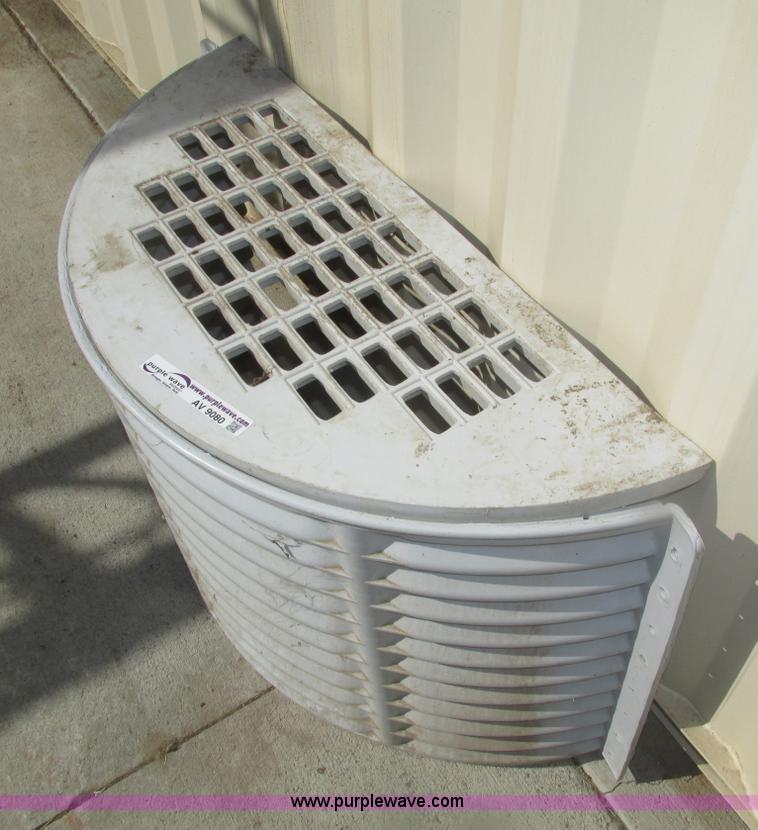 image for item AV9080 (5) Amerimax plastic window wells and covers