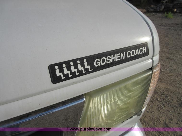 image for item BB9148 2002 Ford 801 bus