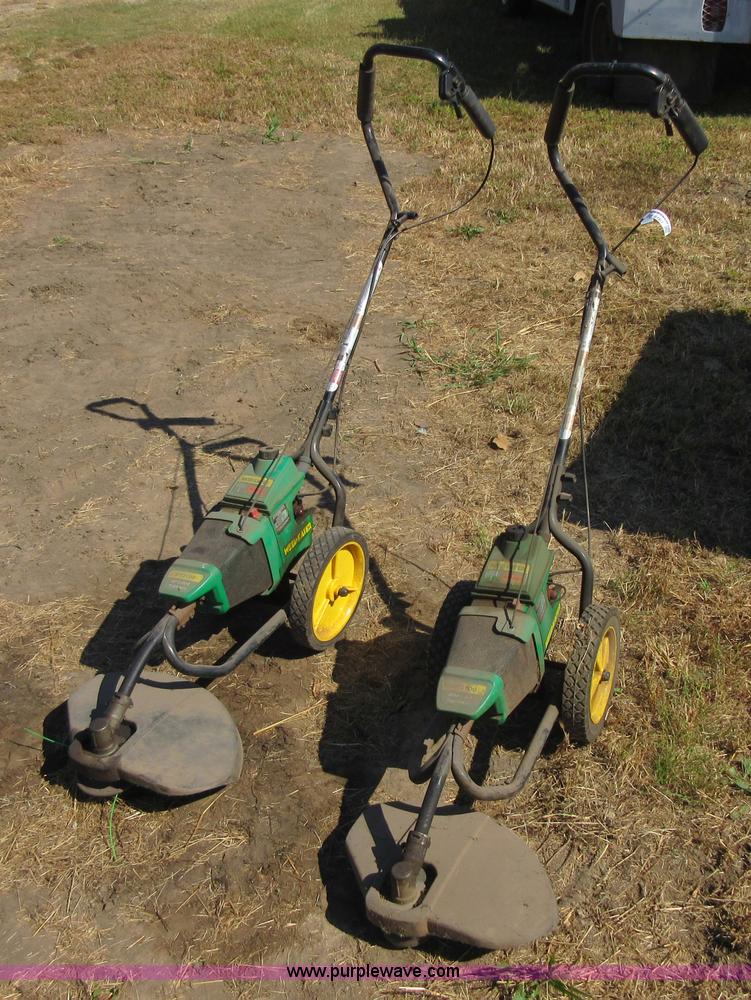 (2) Weedeater WT3100 wheeled trimmers in Caney, KS | Item BB9167 sold ...